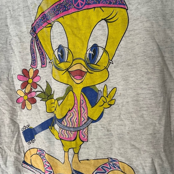 Vintage Tweety Bird Tee - Picture 4 of 4